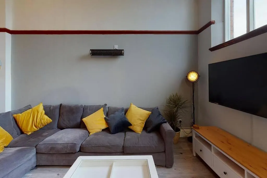 Apartment Hu1 Boutique City Apartment- Sleeps 6 Kingston upon Hull