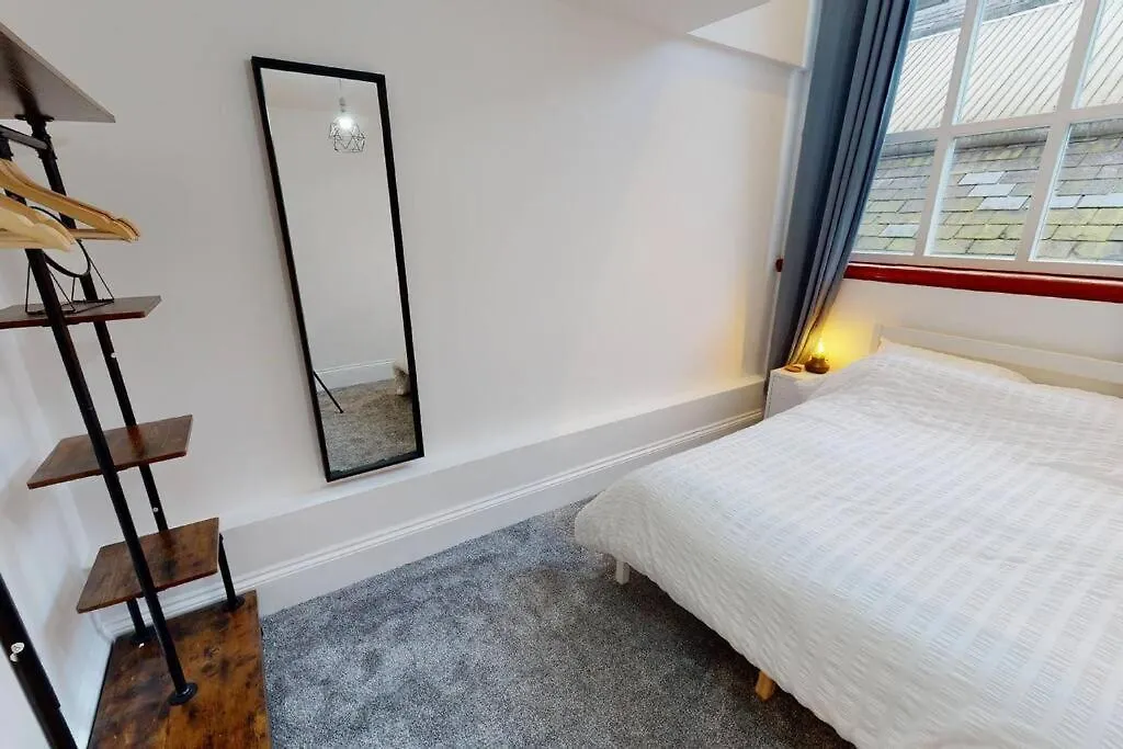 Hu1 Boutique City Apartment- Sleeps 6 Kingston upon Hull Apartment