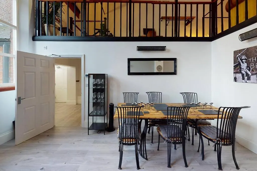 Hu1 Boutique City Apartment- Sleeps 6 Kingston upon Hull Apartment